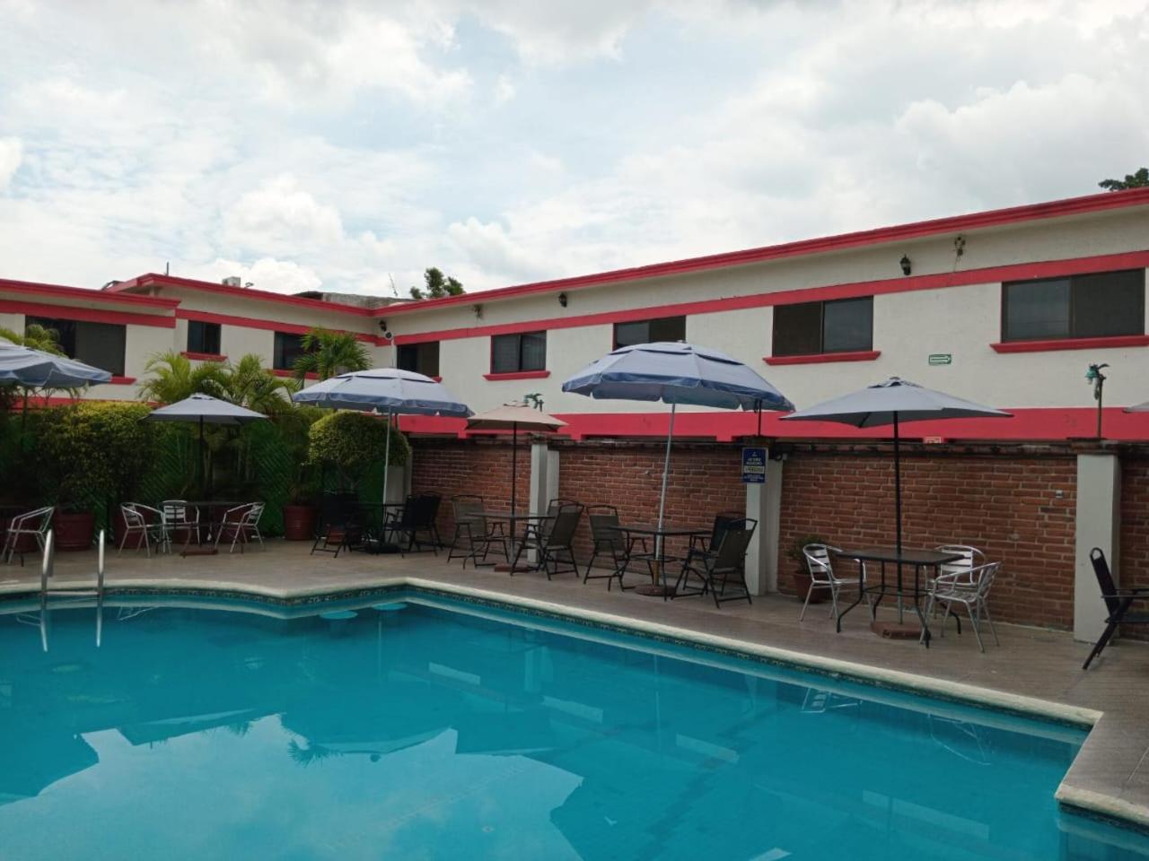 Hotel Parador Del Rey Temixco Esterno foto
