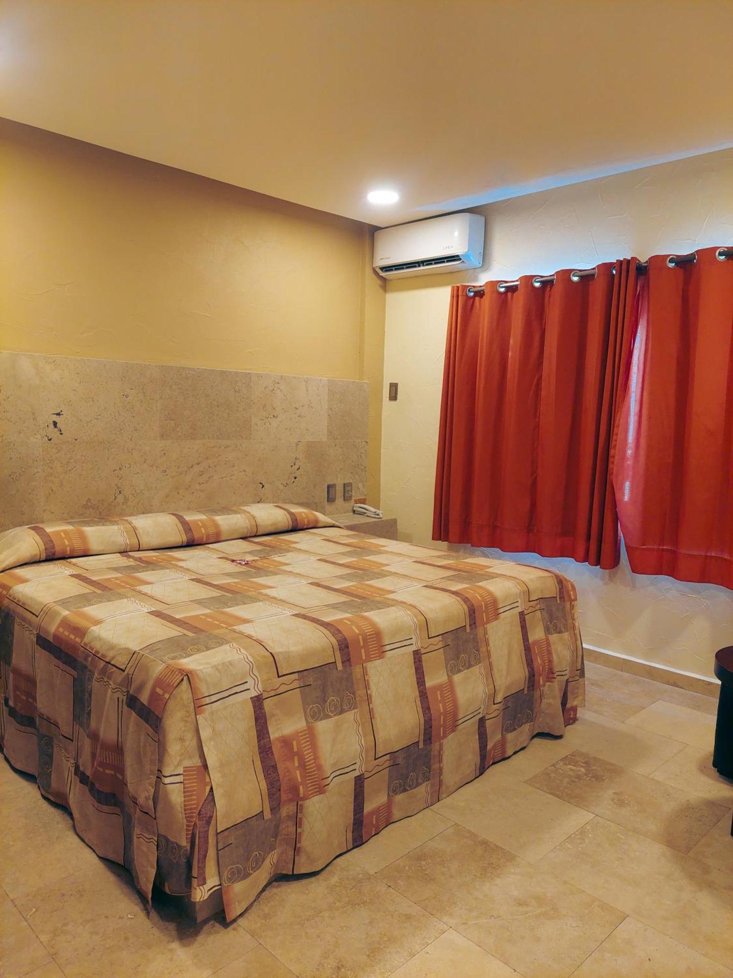 Hotel Parador Del Rey Temixco Esterno foto